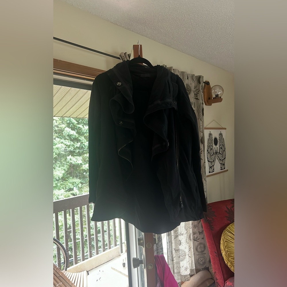 Lululemon wrap jacket - Picture 2 of 5